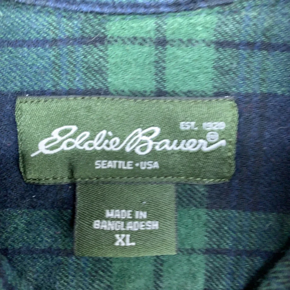 Eddie Bauer Flannel Shirt Mens XL Green Blackwatch Plaid Cotton SU7059